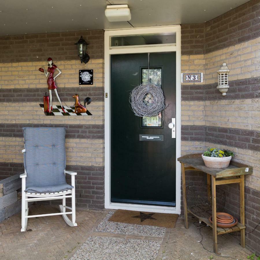 Silver Moon Bed & Breakfast Bed & Breakfast Voorschoten Exterior photo